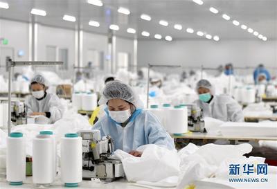 湖北:醫(yī)用物資企業(yè)全力生產助疫情防控