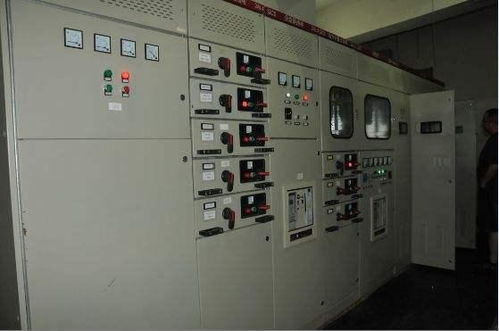 配電房維保助力學(xué)校規(guī)避配電柜故障風(fēng)險(xiǎn)